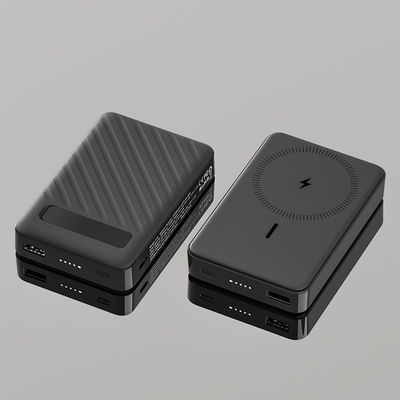 Τράπεζα μαγνητικής ισχύος Li Polymer 15W Ασύρματη έξοδος τύπου C Προστασία από υπερφόρτιση