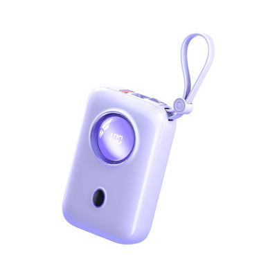 Μικρή συμπαγή τράπεζα ηλεκτρικής ενέργειας τύπου C με είσοδο / έξοδο 5V / 2,4A και ασύρματη έξοδο 5W / 7,5W